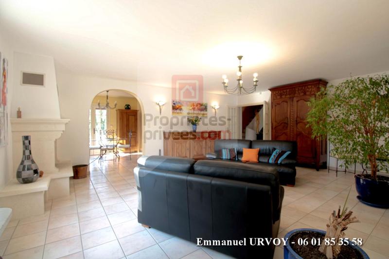 Maison - 135 m² - 6 pièces