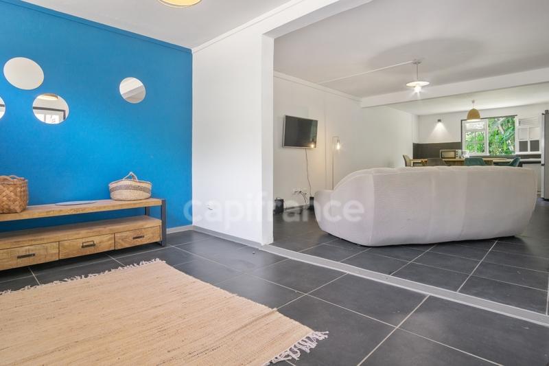 Immeuble - 285 m² - 11 pièces