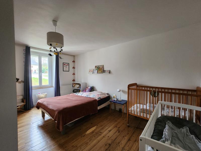 Maison - 102 m² - 6 pièces