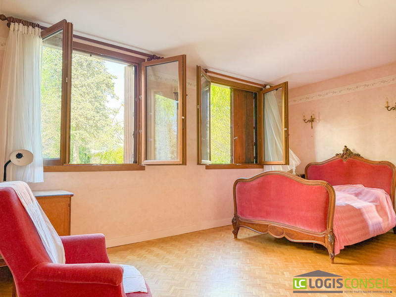 Appartement - 101 m² - 5 pièces