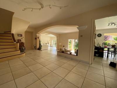Villa - 170 m² - 5 pièces