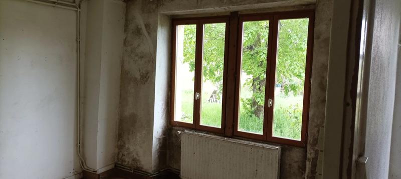 Maison - 110 m² - 10 pièces