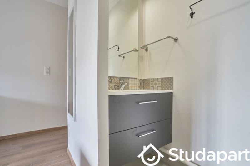 Chambre - 16 m² - 1 pièce