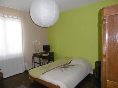 Maison - 235 m² - 9 pièces