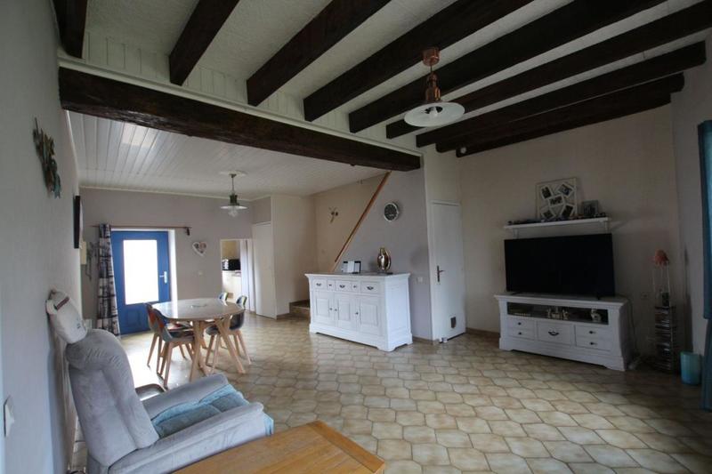 Maison - 179 m² - 9 pièces
