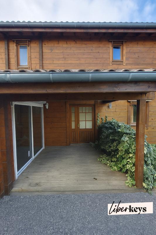 Châlet - 245 m² - 8 pièces