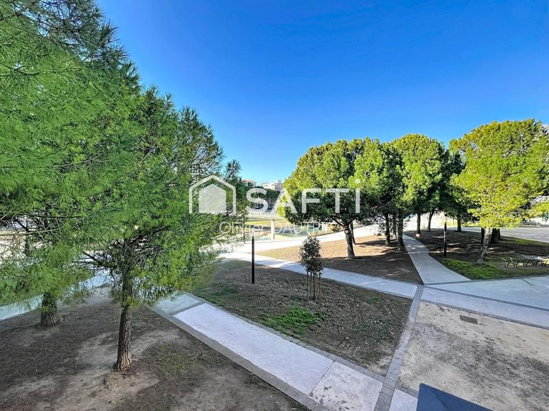 Appartement - 101 m² - 4 pièces