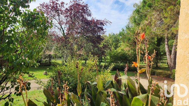 Maison - 219 m² - 6 pièces