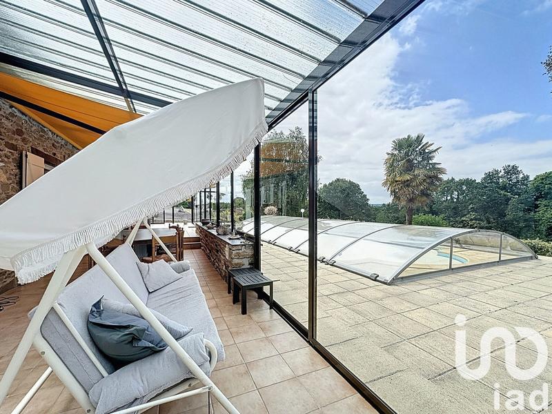 Maison - 167 m² - 8 pièces