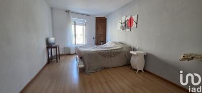 Appartement - 214 m² - 6 pièces