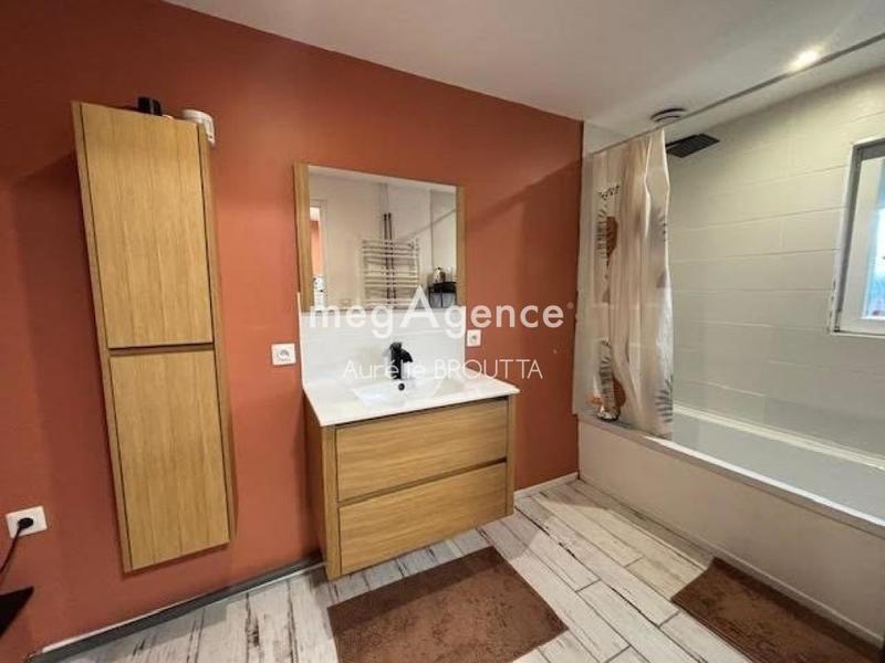 Maison - 139 m² - 6 pièces