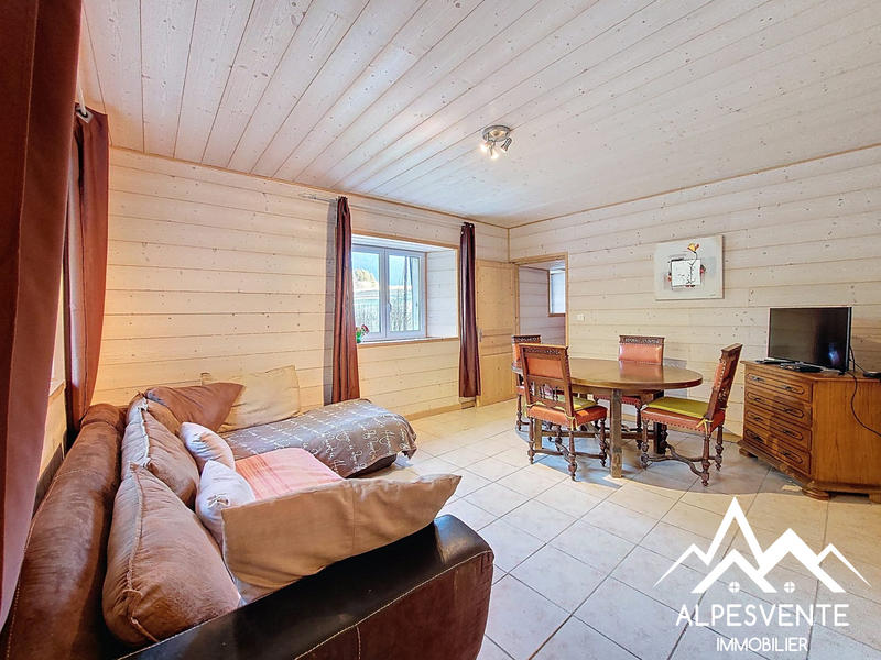 Maison - 160 m² - 5 pièces