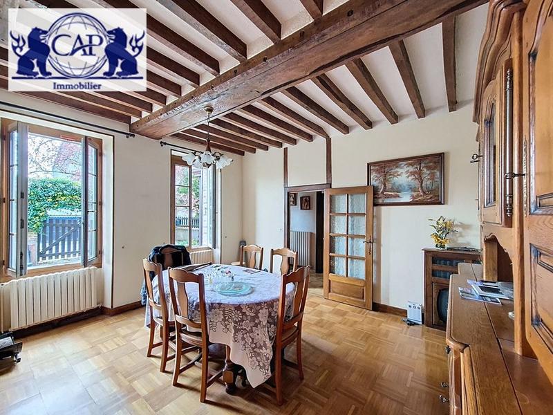 Maison traditionnelle - 115 m² - 5 pièces