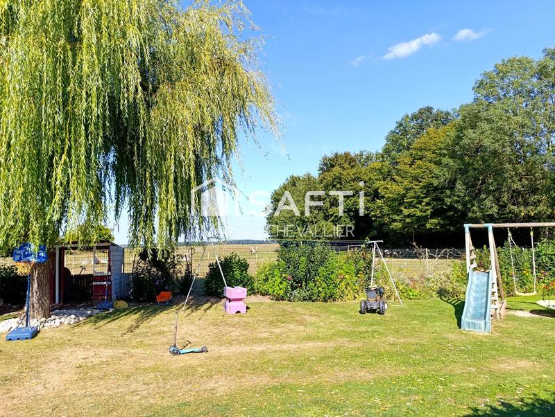 Maison - 168 m² - 8 pièces