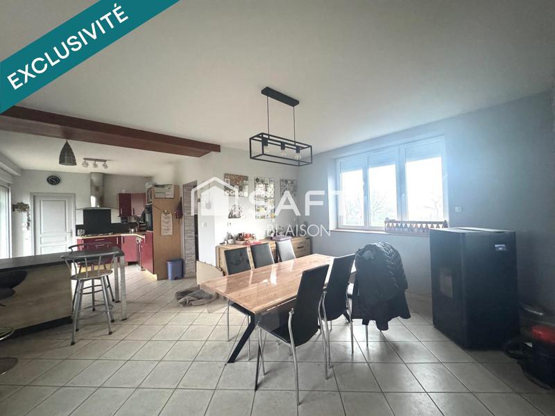Maison - 94 m² - 5 pièces