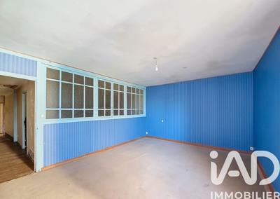 Maison de ville - 259 m² - 9 pièces