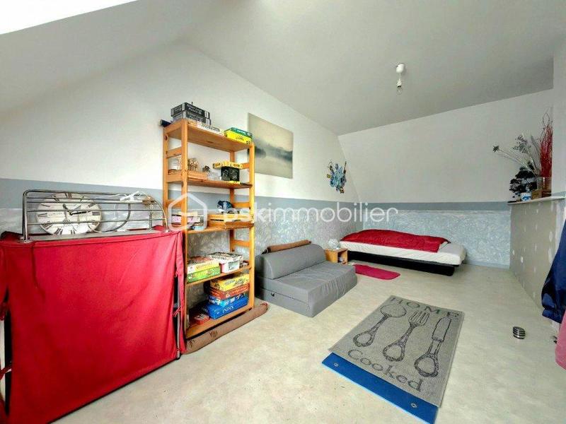 Maison traditionnelle - 92 m² - 4 pièces