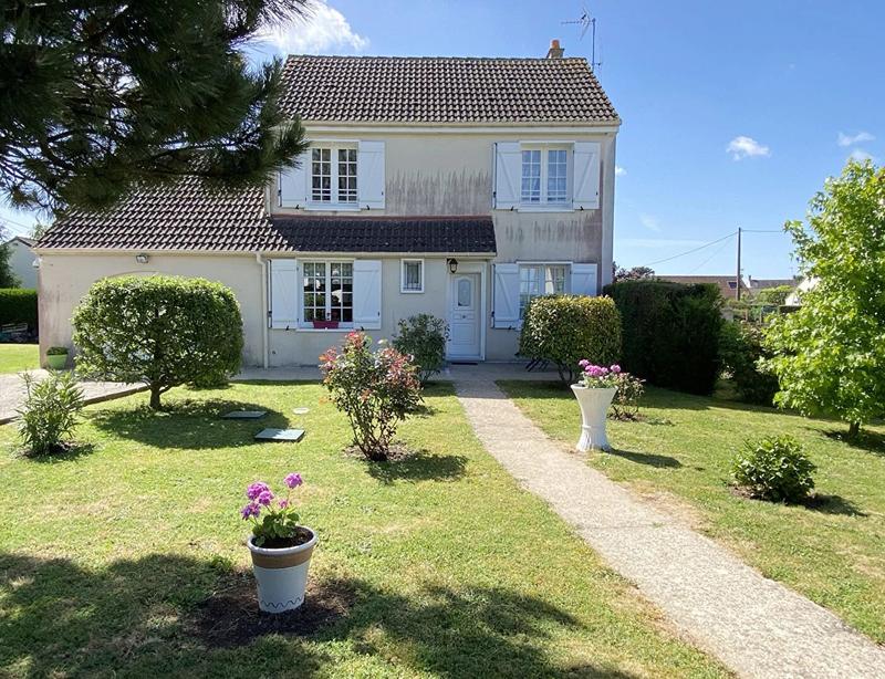 Maison - 103 m² - 5 pièces