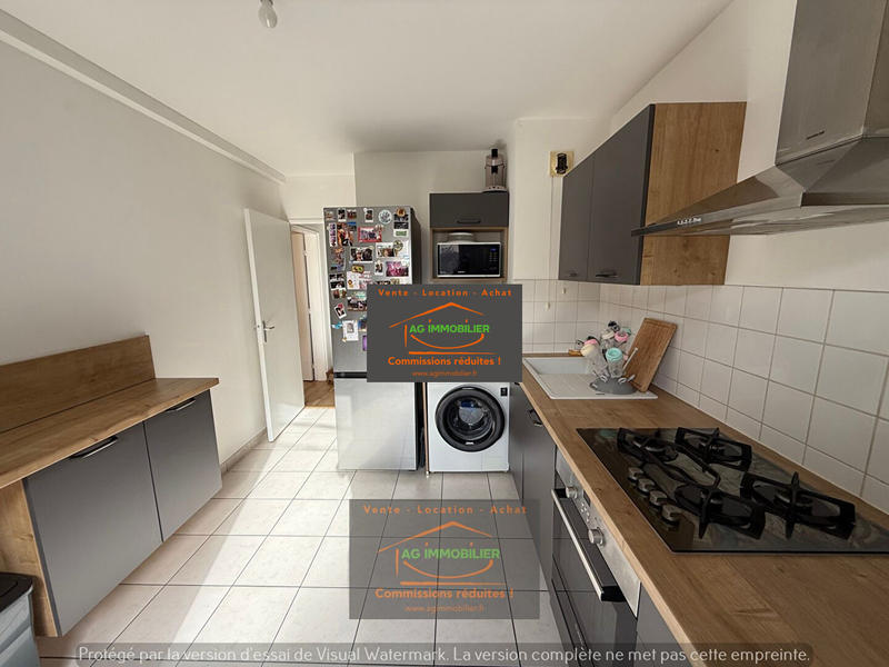 Appartement - 82 m² - 4 pièces