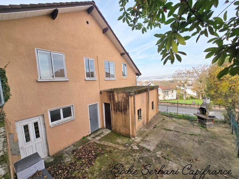 Maison - 130 m² - 7 pièces