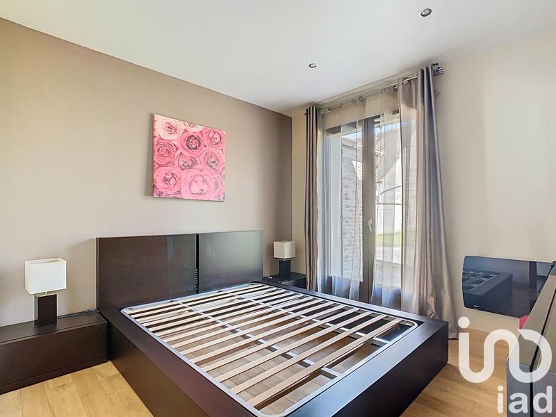 Maison - 208 m² - 6 pièces