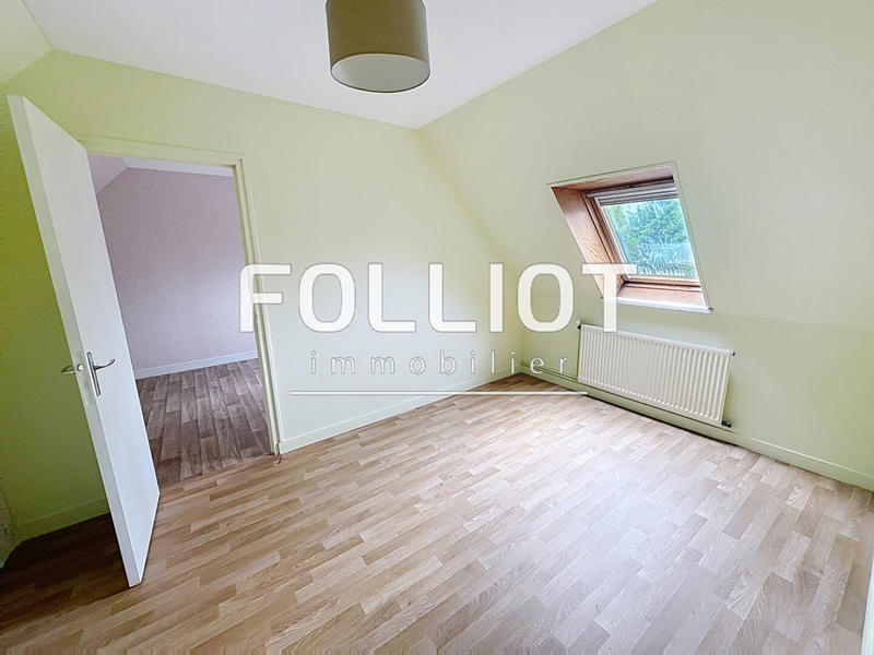 Maison - 92 m² - 6 pièces