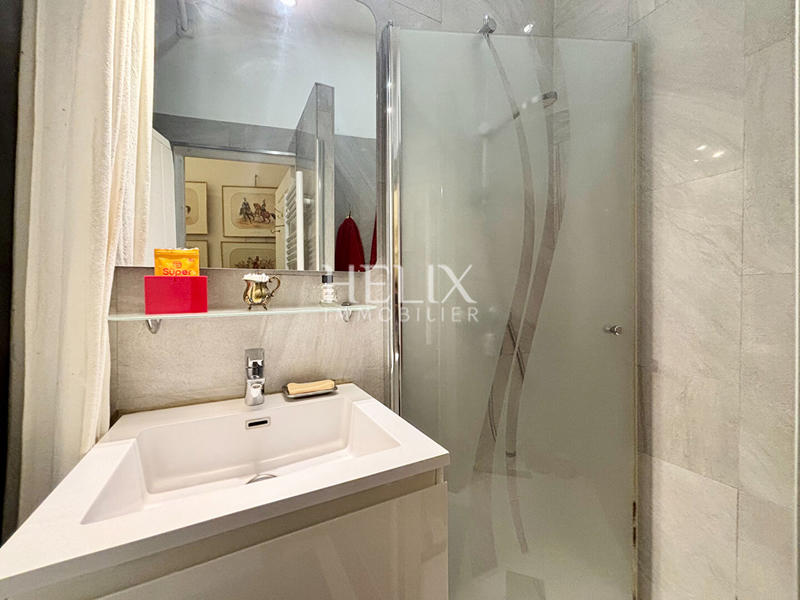 Appartement - 83 m² - 4 pièces