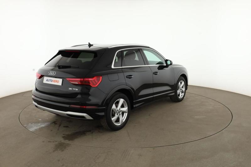 Audi Q3 35 Tfsi Design Luxe s tronic 7 150 ch