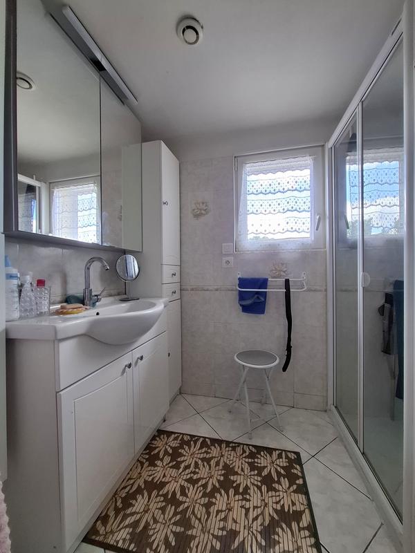 Maison - 95 m² - 6 pièces