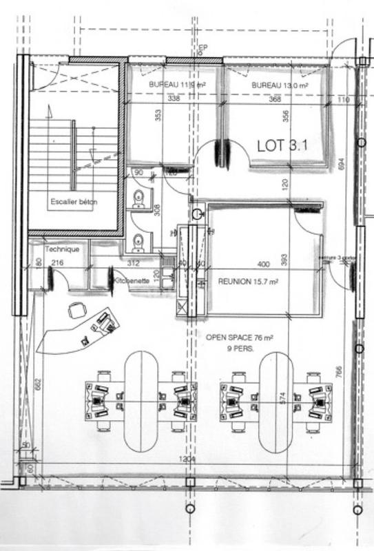 Bureau - 144 m² - 7 pièces