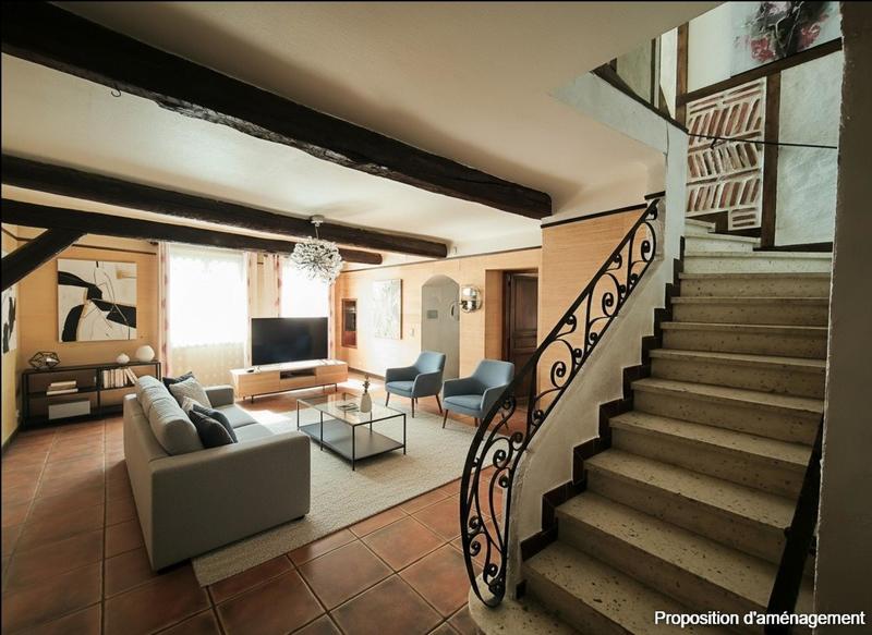 Maison de village - 230 m² - 6 pièces