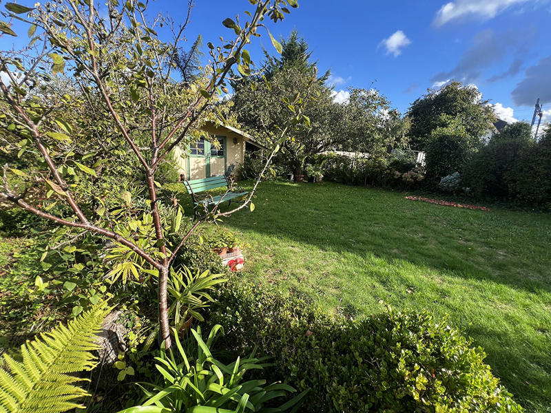 Maison - 208 m² - 7 pièces