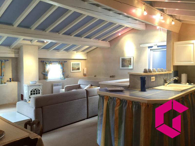 Maison - 306 m² - 14 pièces