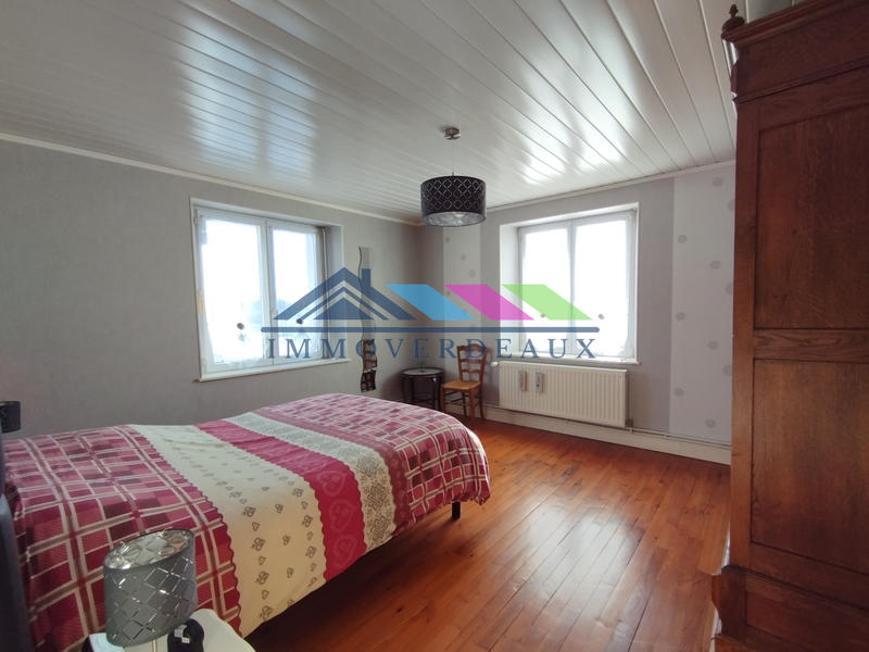 Maison - 130 m² - 10 pièces