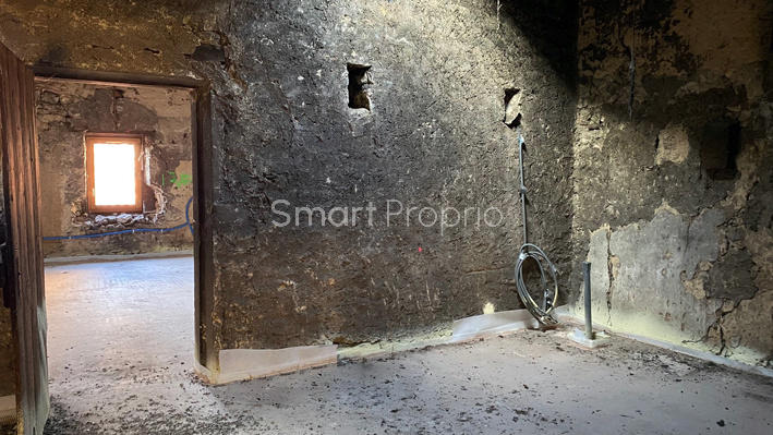 Appartement - 100 m² - 2 pièces