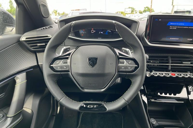 Peugeot 2008 Hybrid 145 E-Dsc6 Gt Visi