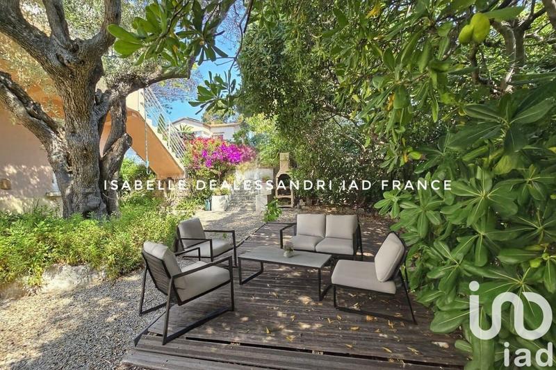 Appartement - 84 m² - 4 pièces