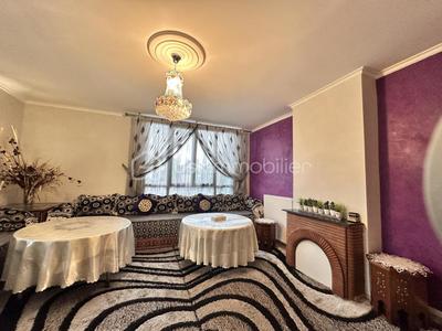 Maison - 185 m² - 9 pièces