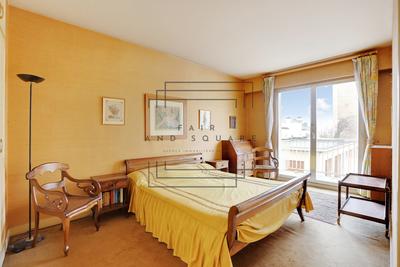 Appartement - 98 m² - 5 pièces