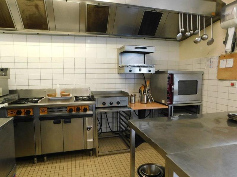 Fonds de commerce - 620 m²