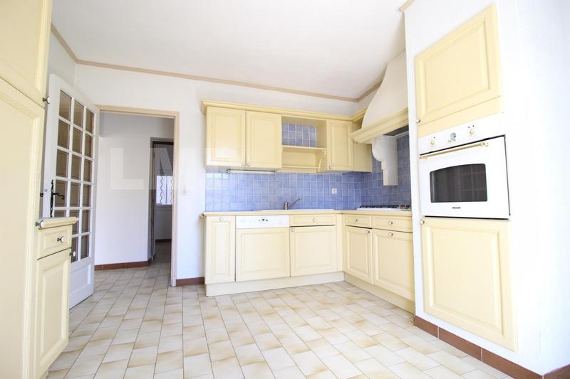 Maison - 110 m² - 6 pièces