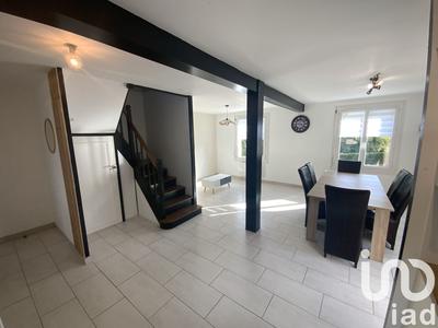 Maison - 80 m² - 5 pièces