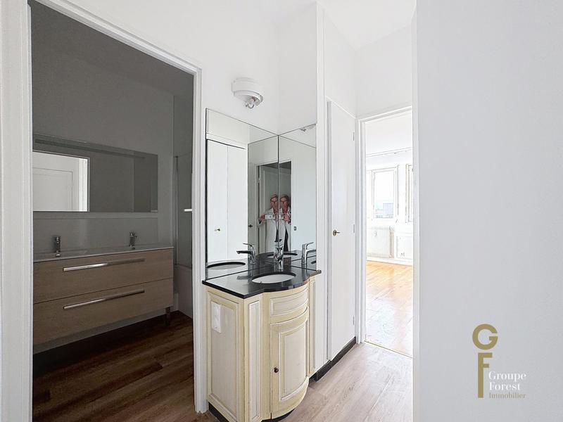 Appartement - 127 m² - 5 pièces