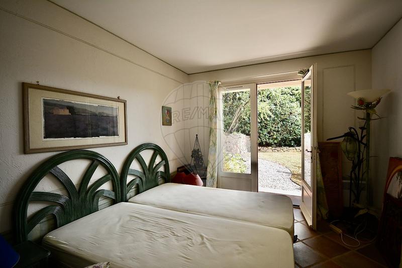 Villa - 185 m² - 6 pièces