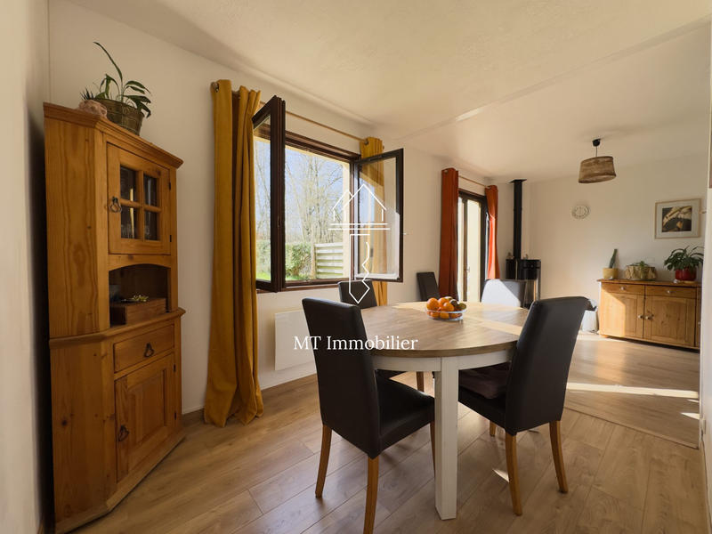 Maison - 91 m² - 5 pièces