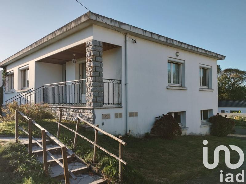 Maison - 90 m² - 4 pièces