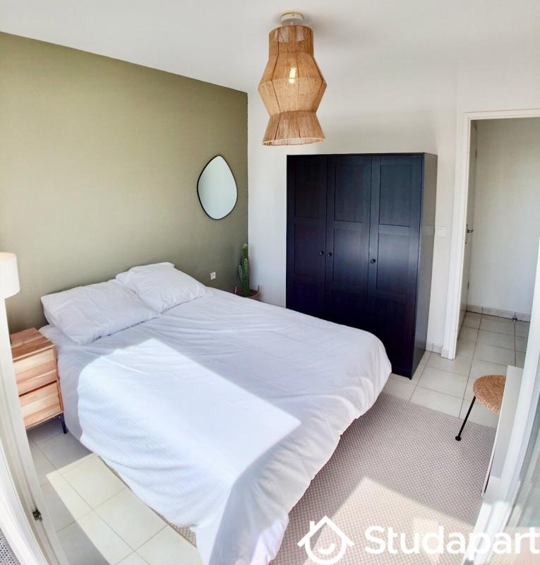 Chambre - 12 m² - 1 pièce