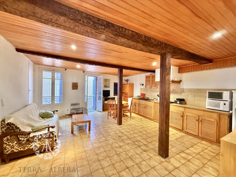 Maison de village - 156 m² - 8 pièces