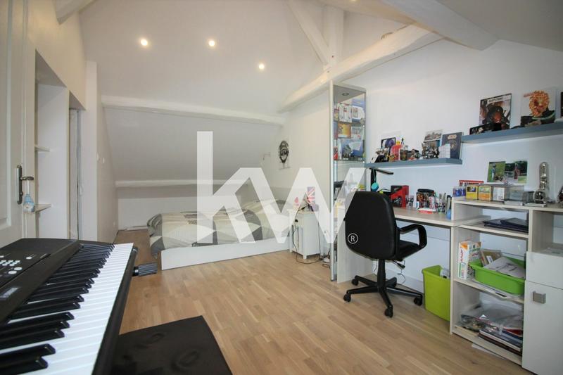 Maison ancienne - 180 m² - 6 pièces