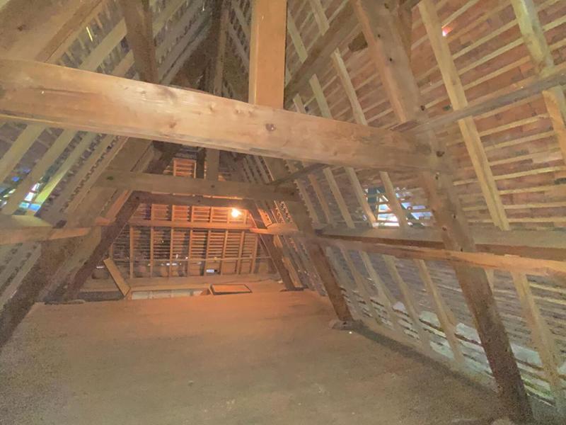 Propriété - 245 m² - 10 pièces